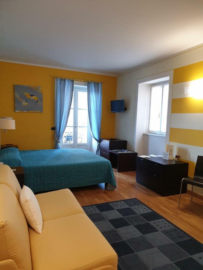 Hotel Residence La Luna Nel Porto Stresa Zewnętrze zdjęcie